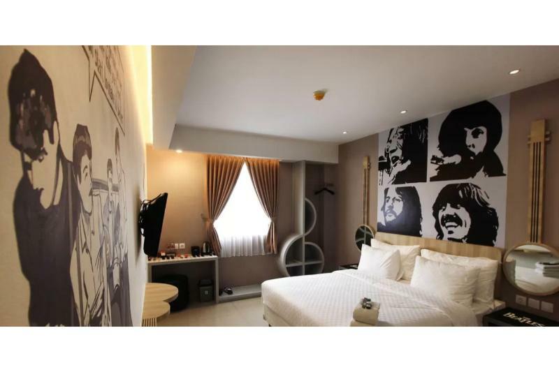 Uniq Hotel Yogyakarta Exterior foto