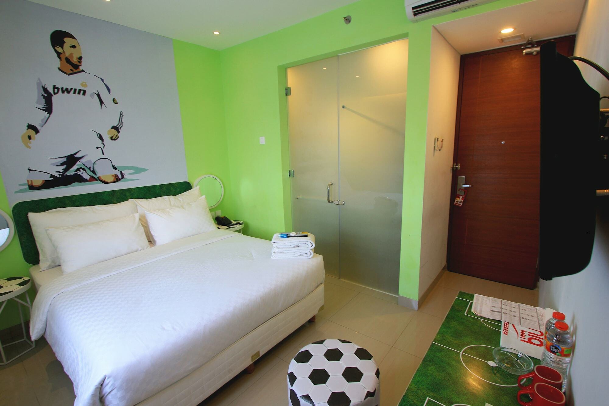 Uniq Hotel Yogyakarta Exterior foto